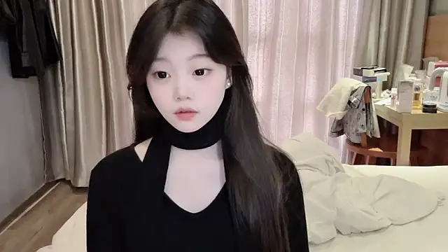 Snapshot of yangyang-1115 chatting on March 2025 09:03:02 AM yangyang-1115 online show from March 2025 09:03:02 AM