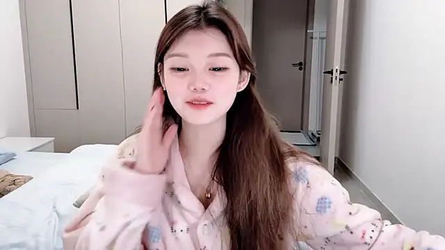 Snapshot of yangyang-1115 chatting on October 2025 05:08:02 AM yangyang-1115 online show from October 2025 05:08:02 AM