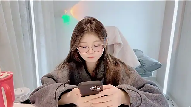 Snapshot of yangyang-1115 chatting on November 2025 03:58:01 PM yangyang-1115 online show from November 2025 03:58:01 PM