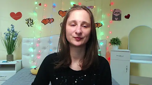 MichelLeee online show from March 2025 12:11:02 PM