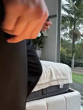 DimitriSullivan  online show from April 2026 08:53:02 PM