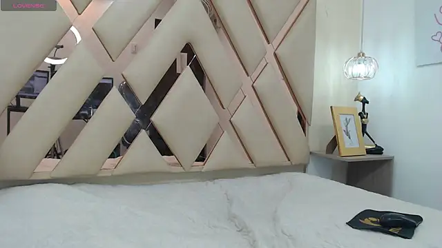 Snapshot of AndrewPherson chatting on January 2025 03:24:01 PM AndrewPherson online show from January 2025 03:24:01 PM