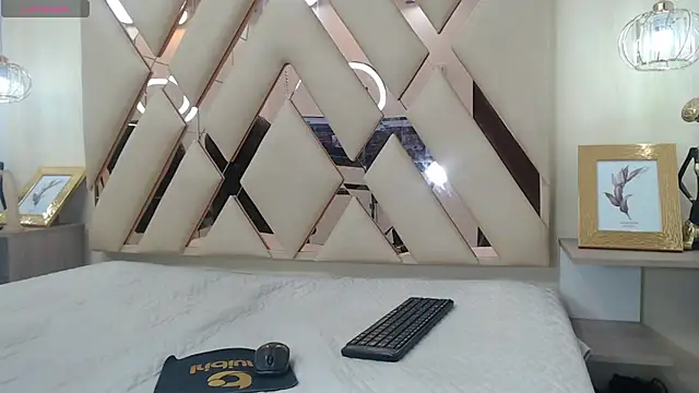 Snapshot of AndrewPherson chatting on January 2025 06:37:02 PM AndrewPherson online show from January 2025 06:37:02 PM