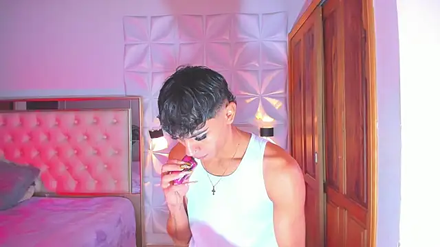 im sebaslopez online show from March 2026 07:57:01 PM