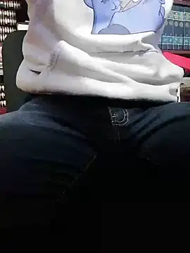 Snapshot of Tuchico_888 chatting on March 2025 01:24:01 AM Tuchico 888 online show from March 2025 01:24:01 AM