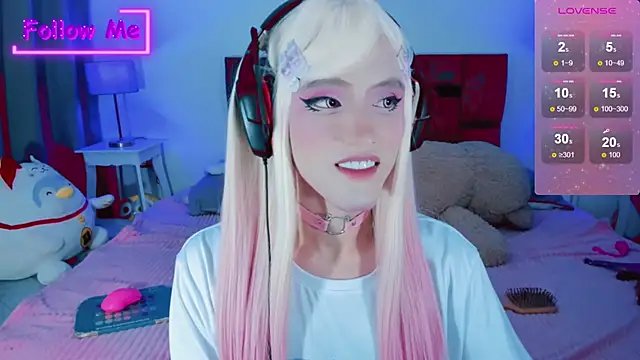 Kirmyy  online show from January 2025 03:43:01 AM