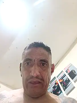 Snapshot of Innsaciable chatting on April 2026 10:13:01 AM Innsaciable online show from April 2026 10:13:01 AM