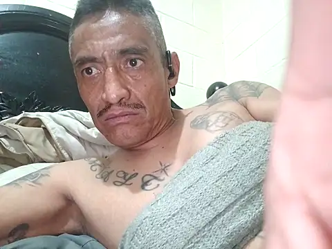 Snapshot of Innsaciable chatting on April 2026 01:16:02 AM Innsaciable online show from April 2026 01:16:02 AM