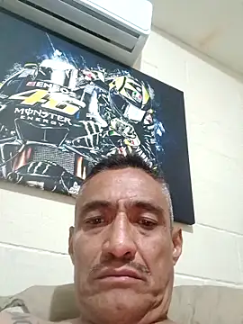 Snapshot of Innsaciable chatting on April 2026 02:06:01 AM Innsaciable online show from April 2026 02:06:01 AM