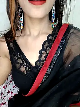 xpihu online show from October 2025 05:30:01 PM