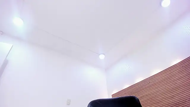 hanna  jadidi online show from February 2025 11:56:02 PM