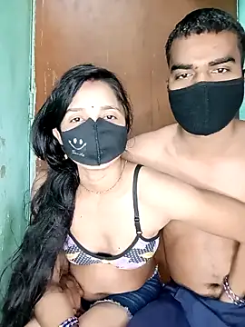 Snapshot of Suhani512 chatting on November 2025 10:19:01 AM Suhani512 online show from November 2025 10:19:01 AM