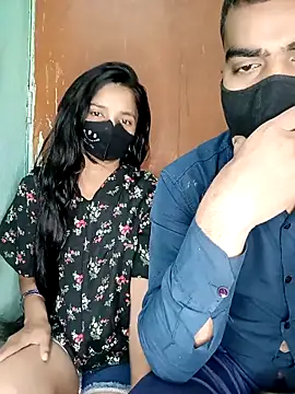 Snapshot of Suhani512 chatting on December 2025 05:45:02 AM Suhani512 online show from December 2025 05:45:02 AM