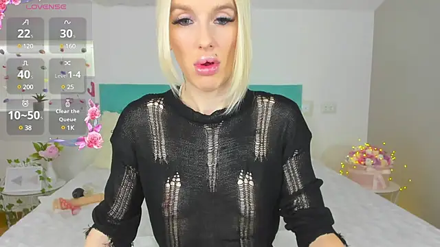 Snapshot of Lana_kitty__ chatting on February 2025 09:24:02 PM Lana kitty   online show from February 2025 09:24:02 PM