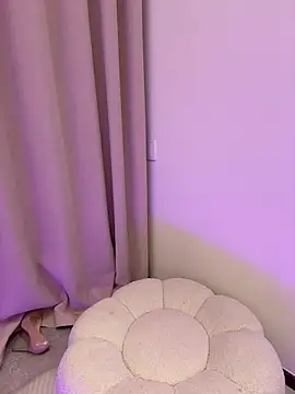 Snapshot of Selenaaaaa- chatting on March 2025 07:58:02 PM Selenaaaaa- online show from March 2025 07:58:02 PM