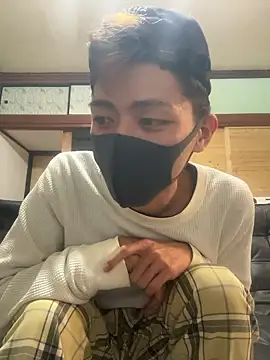 Snapshot of Manato_jp_1215 chatting on December 2025 12:34:02 PM Manato jp 1215 online show from December 2025 12:34:02 PM