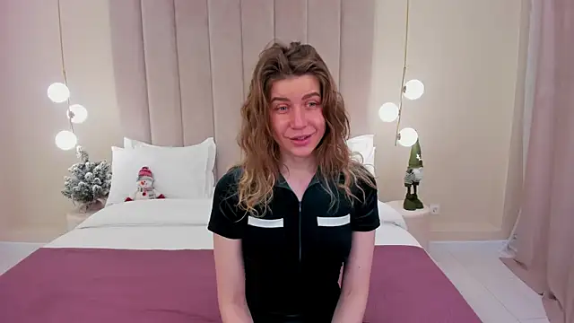 VikkiStorm online show from January 2025 03:35:01 AM