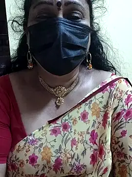 Snapshot of rekha_naier chatting on February 2025 12:06:02 PM rekha naier online show from February 2025 12:06:02 PM