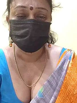 Snapshot of rekha_naier chatting on March 2025 05:44:02 AM rekha naier online show from March 2025 05:44:02 AM