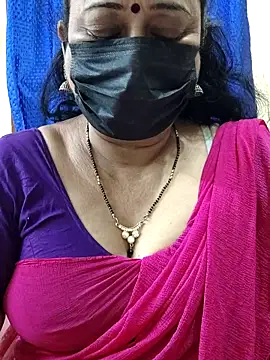 Snapshot of rekha_naier chatting on December 2025 12:20:02 AM rekha naier online show from December 2025 12:20:02 AM