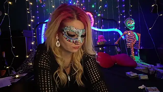 anonymouszN online show from December 2025 08:13:02 PM