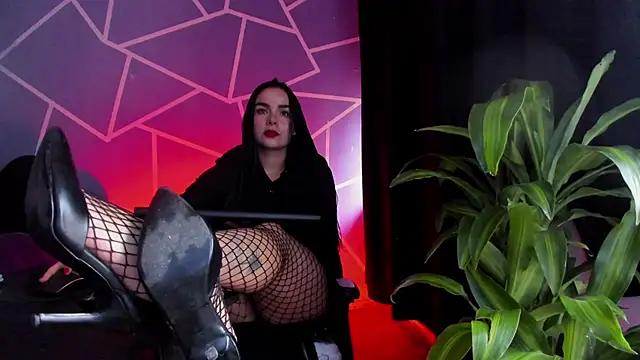 Snapshot of thakytona chatting on October 2025 07:58:02 PM thakytona online show from October 2025 07:58:02 PM