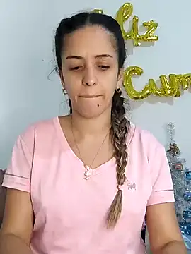 Snapshot of kameron_sweett chatting on December 2024 03:00:01 AM kameron sweett online show from December 2024 03:00:01 AM