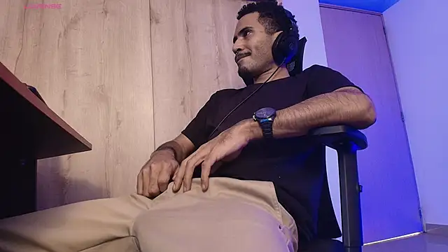 coleman160 online show from April 2026 05:17:01 PM