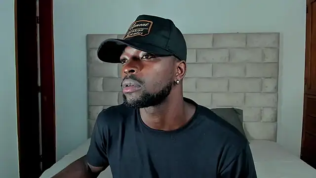 Dylan Taylor online show from November 2025 12:13:01 PM