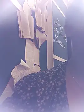 Snapshot of Lorrain_Dorrie chatting on January 2025 01:49:01 PM Lorrain Dorrie online show from January 2025 01:49:01 PM