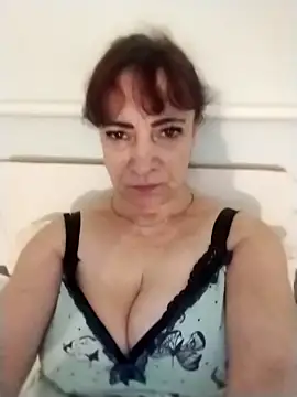 Snapshot of Lorrain_Dorrie chatting on March 2025 06:16:01 PM Lorrain Dorrie online show from March 2025 06:16:01 PM