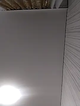 Snapshot of Lorrain_Dorrie chatting on November 2025 05:41:01 AM Lorrain Dorrie online show from November 2025 05:41:01 AM