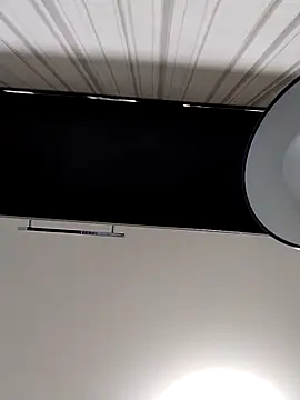 Snapshot of Lorrain_Dorrie chatting on November 2025 06:05:02 AM Lorrain Dorrie online show from November 2025 06:05:02 AM