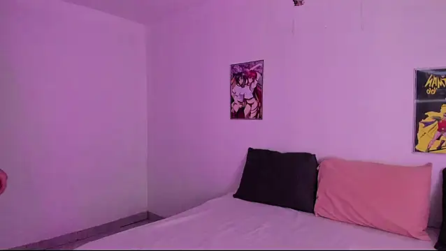 crushnier online show from December 2024 04:57:02 PM