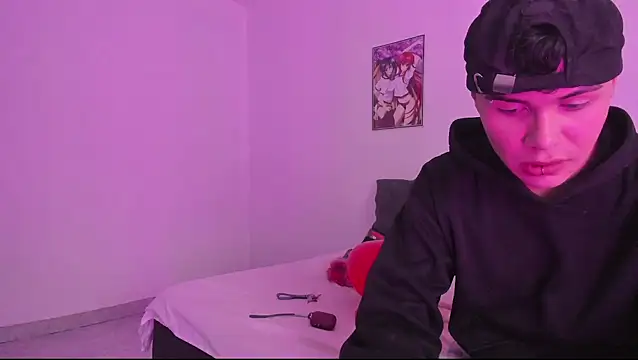 crushnier online show from February 2025 05:10:02 PM