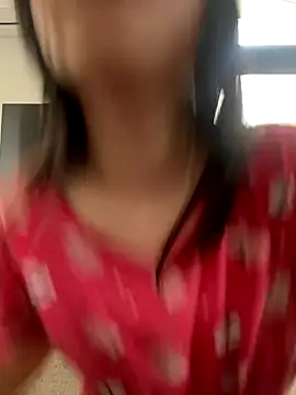 Snapshot of Misstaiwan@xh chatting on October 2025 09:48:01 PM Misstaiwanxh online show from October 2025 09:48:01 PM