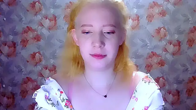 Snapshot of MelxMellie chatting on April 2026 12:57:01 AM MelxMellie online show from April 2026 12:57:01 AM