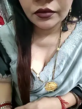 Snapshot of Mayuri77 chatting on March 2026 05:27:02 PM Mayuri77 online show from March 2026 05:27:02 PM