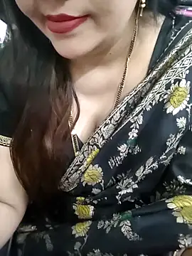 Snapshot of Mayuri77 chatting on March 2026 06:02:02 PM Mayuri77 online show from March 2026 06:02:02 PM