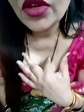 Snapshot of Mayuri77 chatting on March 2026 05:08:01 AM Mayuri77 online show from March 2026 05:08:01 AM