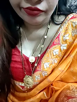 Snapshot of Mayuri77 chatting on April 2026 05:40:01 AM Mayuri77 online show from April 2026 05:40:01 AM