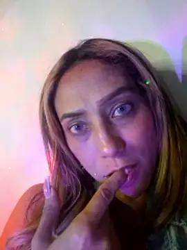 Snapshot of salome_drasin chatting on March 2026 12:17:02 AM salome drasin online show from March 2026 12:17:02 AM