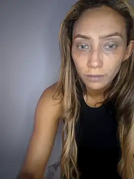 Snapshot of salome_drasin chatting on April 2026 10:40:02 PM salome drasin online show from April 2026 10:40:02 PM