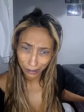 Snapshot of salome_drasin chatting on April 2026 06:31:02 AM salome drasin online show from April 2026 06:31:02 AM