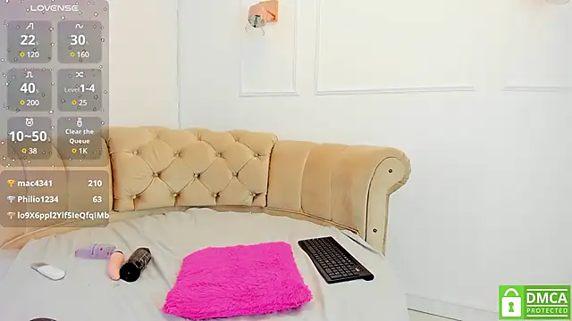 Snapshot of briannaduque chatting on January 2025 06:17:02 PM briannaduque online show from January 2025 06:17:02 PM