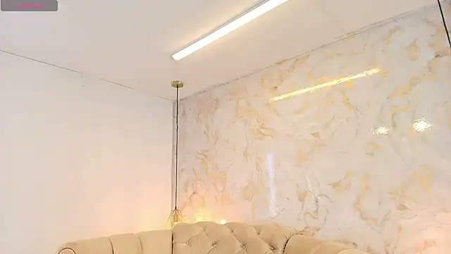 Snapshot of briannaduque chatting on September 2025 01:36:02 PM briannaduque online show from September 2025 01:36:02 PM