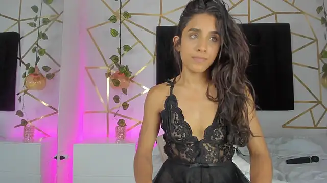 Ambeer Rousess online show from January 2025 10:30:02 PM