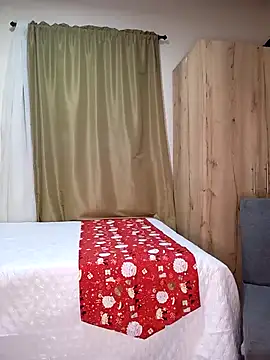 sofiaVelez01 online show from December 2024 02:34:02 AM