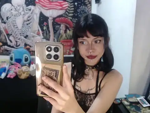 Snapshot of hachi_kitty chatting on April 2026 01:10:01 AM hachi kitty online show from April 2026 01:10:01 AM