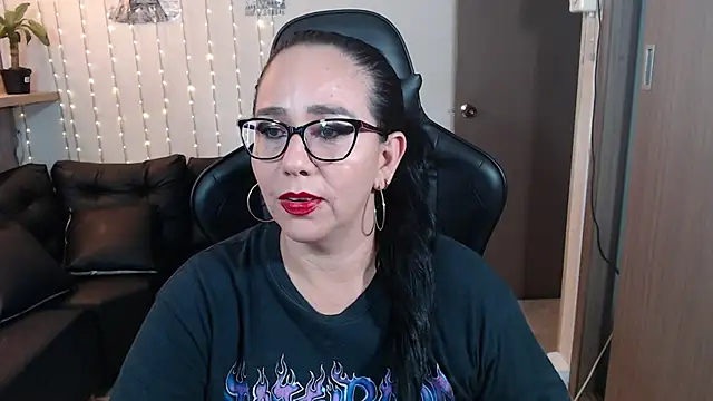 ashleylove prg online show from December 2024 04:22:02 AM